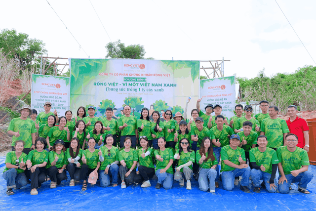 Chương trình “Rồng Việt - Vì một Việt Nam xanh&quot; phát động lễ trồng cây tại Phan Thiết