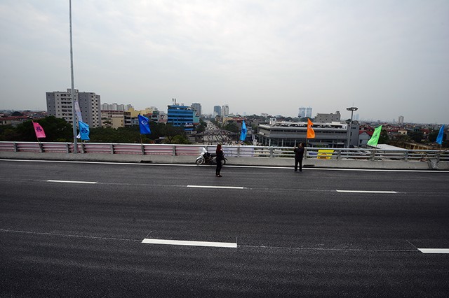 Thông xe cầu vượt “khủng” nhất Hà Nội ảnh 8