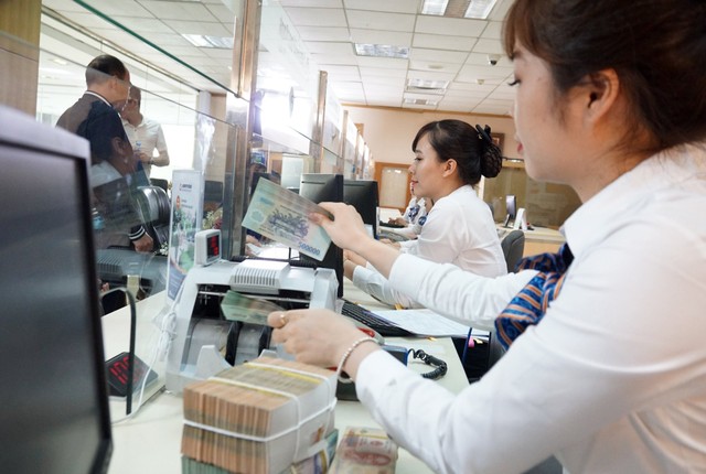 Lãi suất cho vay giảm, cơ hội vay vốn giá rẻ ảnh 2 Lãi suất cho vay giảm, cơ hội vay vốn giá rẻ ảnh 2
