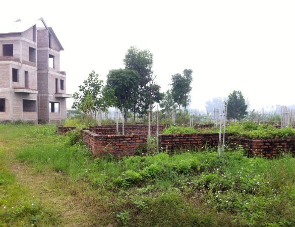 Khu đô thị ngôi nhà mới vắng người