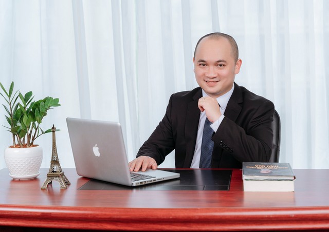 Chuyên gia pháp lý dự án Phạm Quang Tú.