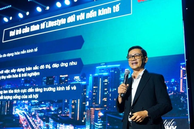 PGS.TS Đinh Tiên Minh - giảng viên cao cấp, Trưởng bộ môn Marketing - Khoa Kinh doanh Quốc tế và Marketing - Trường Kinh doanh UEH - Đại học UEH.