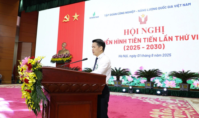 Tổng Giám đốc PV GAS Phạm Văn Phong phát biểu tại Hội nghị điển hình tiên tiến Petrovietnamgiai đoạn 2025–2030