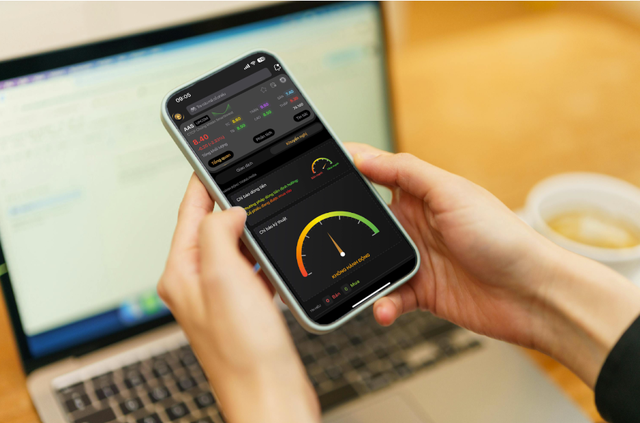Với tính năng tra cứu, khuyến nghị realtime và cảnh báo rủi ro, AAS Robo là một trợ lý AI đắc lực trong việc hỗ trợ nhà đầu tư trước những biến động của thị trường chứng khoán