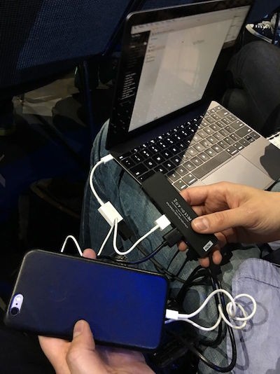 Bỏ giắc tai nghe trên iPhone là điều ngu ngốc ảnh 1 Bỏ giắc tai nghe trên iPhone là điều ngu ngốc ảnh 1