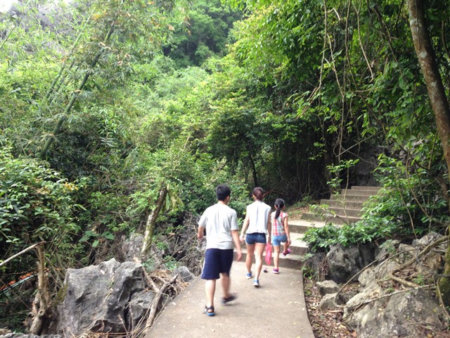 Những di tích ẩn giấu trong núi Bài Thơ ảnh 1