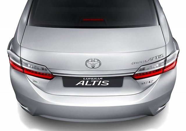 Toyota ra mắt phiên bản nâng cấp mới cho Altis ảnh 2 Toyota ra mắt phiên bản nâng cấp mới cho Altis ảnh 2