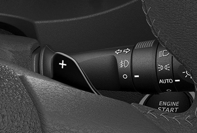 Toyota ra mắt phiên bản nâng cấp mới cho Altis ảnh 6 Toyota ra mắt phiên bản nâng cấp mới cho Altis ảnh 6