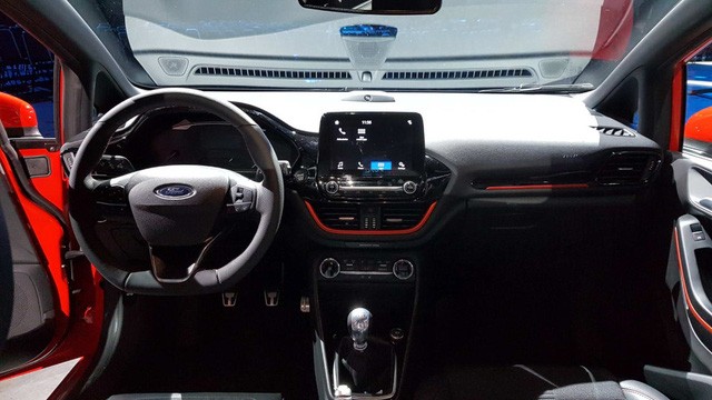 Ford Fiesta 2017 có gì mới? ảnh 3 Ford Fiesta 2017 có gì mới? ảnh 3