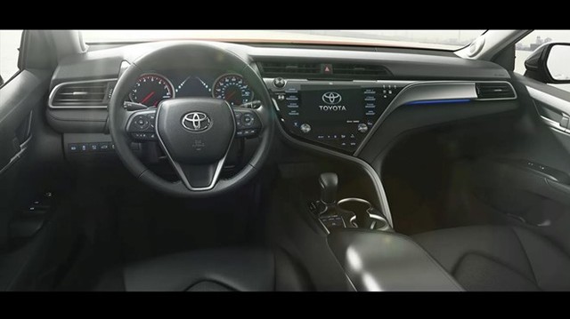 Toyota Camry 2018 trình làng, chưa có giá bán ảnh 2 Toyota Camry 2018 trình làng, chưa có giá bán ảnh 2