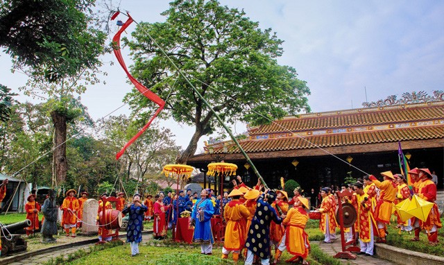 Sự khác biệt thú vị về tục cúng ông Công ông Táo ở 3 miền ảnh 2