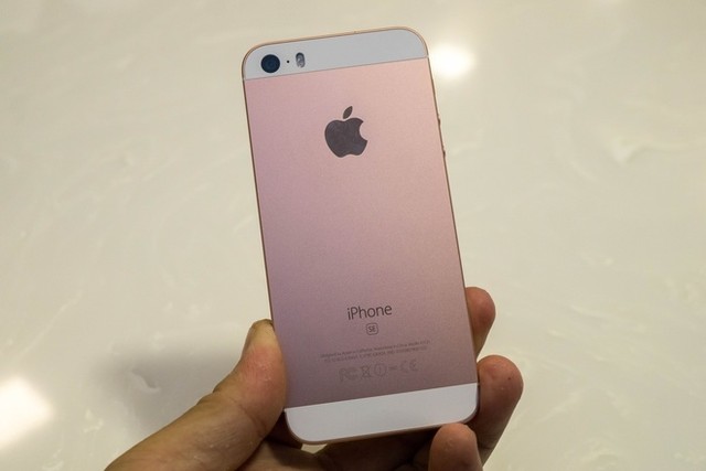 4 smartphone cao cấp giảm giá ngày 8/3 ảnh 4 4 smartphone cao cấp giảm giá ngày 8/3 ảnh 4