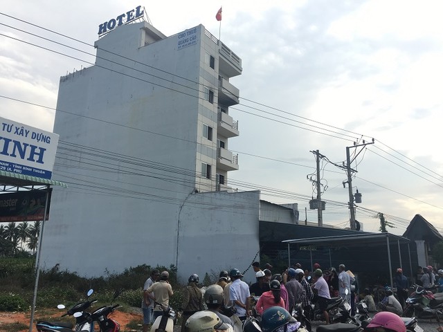 Cháy khách sạn ở Bình Thuận, nhiều người liều mạng nhảy xuống từ tầng 4 ảnh 5