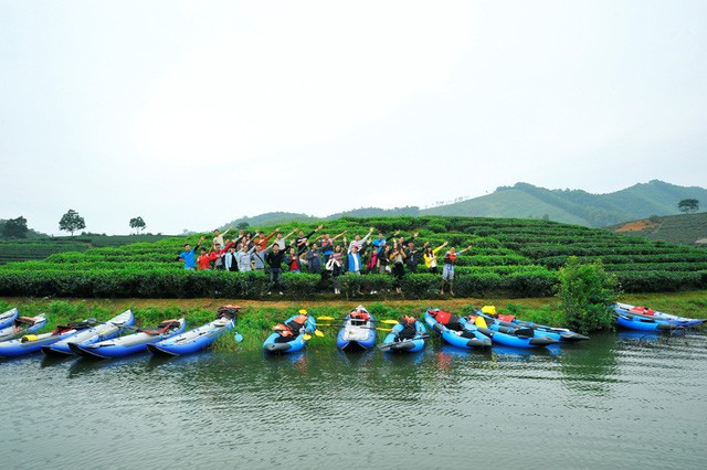 Đi trốn nóng ở ốc đảo chè đẹp mê hồn xứ Nghệ ảnh 10