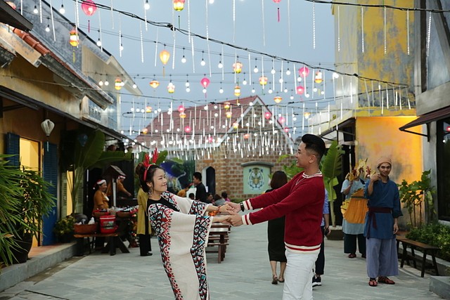 4 trải nghiệm Giáng sinh không nên bỏ lỡ ở Hội An ảnh 2 4 trải nghiệm Giáng sinh không nên bỏ lỡ ở Hội An ảnh 2