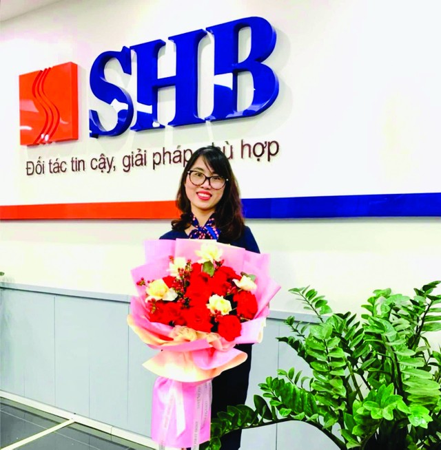 Cù Thị Lan Hương Trưởng phòng ngân quỹ SHB Lạng Sơn.