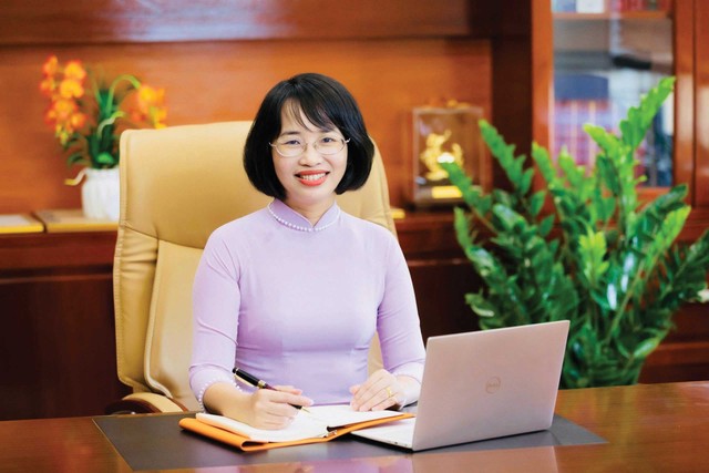 TS. Phạm Thị Hoàng Anh, Phó giám đốc Học viện, phụ trách Ban giám đốc Học viện Ngân hàng