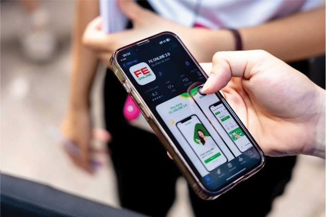 Nhiều hoạt động tương tác và giới thiệu ứng dụng FE ONLINE 2.0 đến khách tham quan.