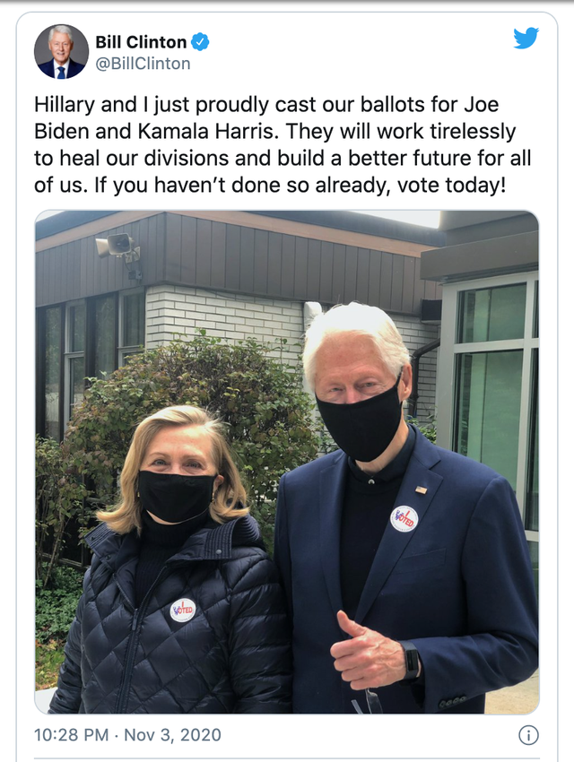 Vợ chồng Bill Clinton kêu gọi bỏ phiếu cho ông Biden