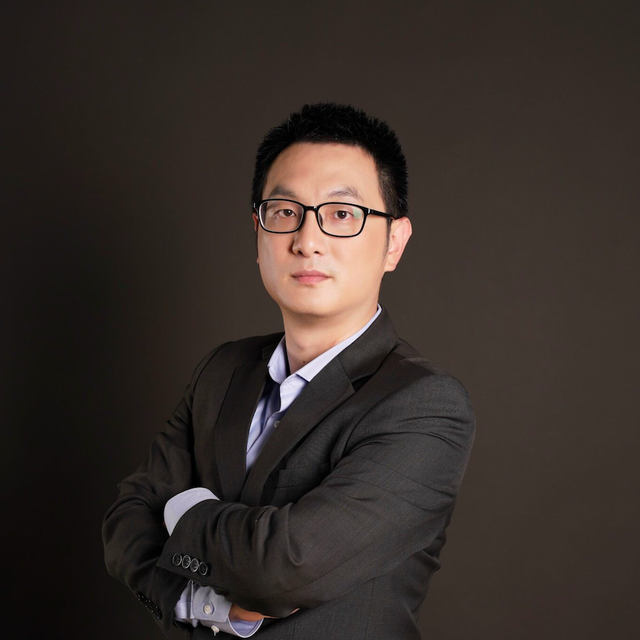 Ông Nguyễn Quang Long, Phó vụ trưởng Vụ Quản lý quỹ, UBCK Ông Nguyễn Quang Long, Phó vụ trưởng Vụ Quản lý quỹ, UBCK