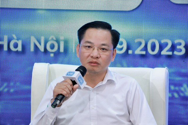 Ông Nguyễn Hữu Tú, Phó tổng giám đốc Tập đoàn Hóa chất Việt Nam (Vinachem)