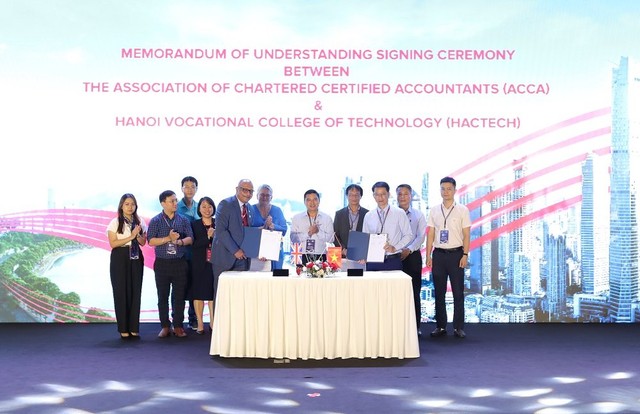 Tại Diễn đàn ACCA châu Á - Thái Bình Dương lần này, ACCA kí hợp tác trực tiếp với 2 trường cao đẳng tại Hà Nội. Tại Diễn đàn ACCA châu Á - Thái Bình Dương lần này, ACCA kí hợp tác trực tiếp với 2 trường cao đẳng tại Hà Nội.