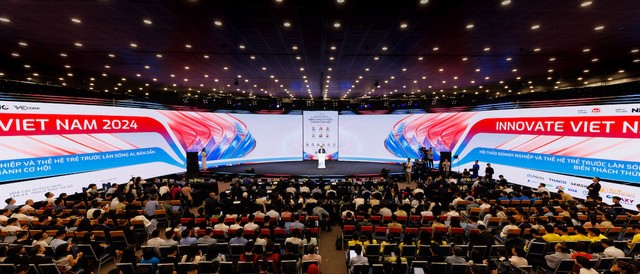 Toàn cảnh Hội thảo "Doanh nghiệp và thế hệ trẻ trước làn sóng công nghệ trí tuệ nhân tạo và công nghệ bán dẫn: Biến thách thức thành cơ hội" Toàn cảnh Hội thảo "Doanh nghiệp và thế hệ trẻ trước làn sóng công nghệ trí tuệ nhân tạo và công nghệ bán dẫn: Biến thách thức thành cơ hội"