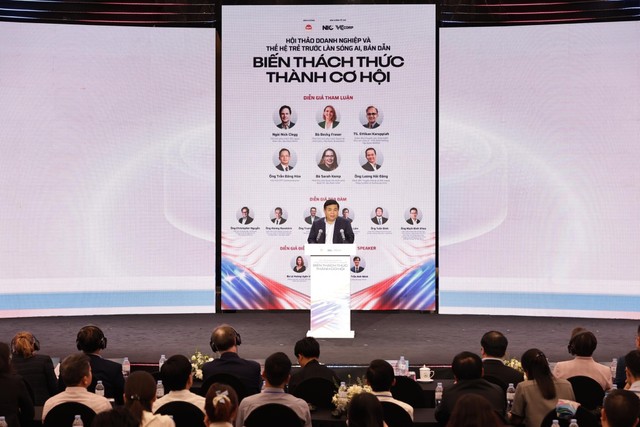 Bộ trưởng Bộ Kế hoạch và Đầu tư Nguyễn Chí Dũng phát biểu tại Hội thảo Bộ trưởng Bộ Kế hoạch và Đầu tư Nguyễn Chí Dũng phát biểu tại Hội thảo