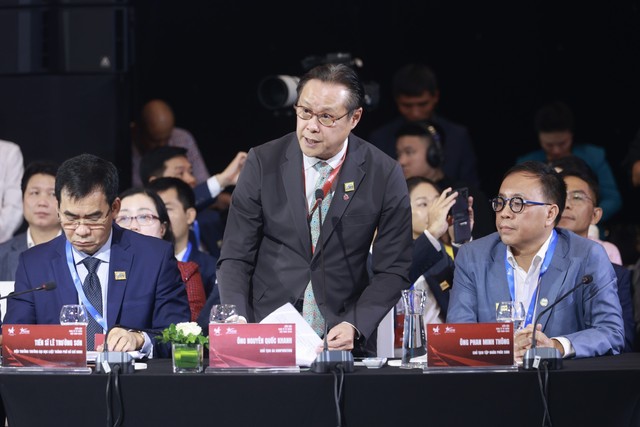 Ông Nguyễn Quốc Khanh, Chủ tịch AA Corporation phát biểu tại sự kiện (Ảnh: Chí Cường)