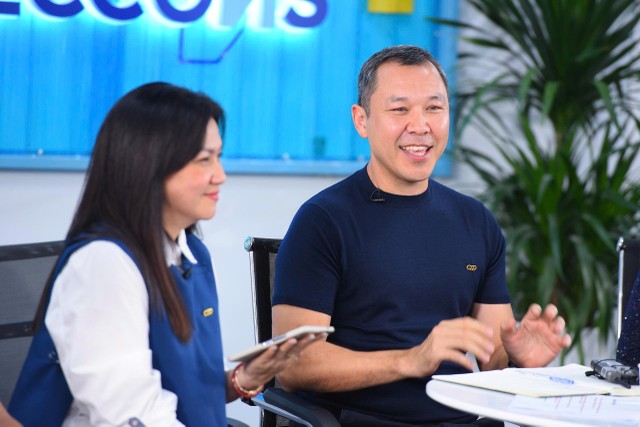 Ông Bolat Duisenov ,Chủ tịch HĐQT Coteccons chia sẻ tại buổi Đối thoại cổ đông