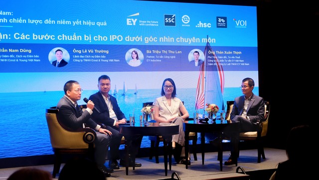 Các diễn giả tại Hội thảo “IPO tại Việt Nam: Từ hành trình chiến lược đến niêm yết hiệu quả” Các diễn giả tại Hội thảo “IPO tại Việt Nam: Từ hành trình chiến lược đến niêm yết hiệu quả”