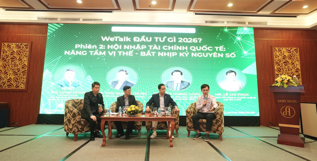 Các diễn giả tham gia phiên thảo luận tại WeTalk "Đầu tư gì 2026?"