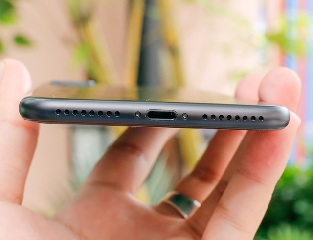 iPhone 7 Plus đầu tiên về Việt Nam, giá gần 38 triệu đồng ảnh 9 iPhone 7 Plus đầu tiên về Việt Nam, giá gần 38 triệu đồng ảnh 9