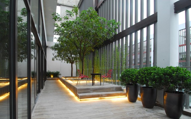 Cận cảnh cuộc sống trong mơ tại biệt thự xanh lưng chừng trời ảnh 8