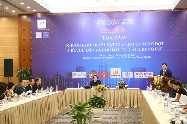 Toàn cảnh Tọa đàm Khuôn khổ pháp luật giải quyết xung đột giữa cư dân và chủ đầu tư các chung cư. (Ảnh: Lâm Hoàng) Toàn cảnh Tọa đàm Khuôn khổ pháp luật giải quyết xung đột giữa cư dân và chủ đầu tư các chung cư. (Ảnh: Lâm Hoàng)