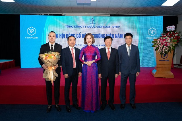 Hội đồng quản trị Vinapharm nhiệm kỳ 2021 - 2026 Hội đồng quản trị Vinapharm nhiệm kỳ 2021 - 2026