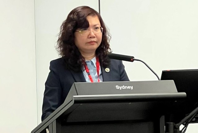 Chủ tịch UBCKNN Vũ Thị Chân Phương phát biểu tại buổi lễ Chủ tịch UBCKNN Vũ Thị Chân Phương phát biểu tại buổi lễ