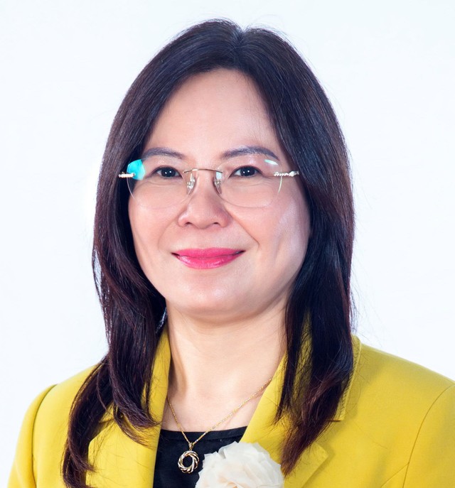 Bà Đào Thúy Hà Bà Đào Thúy Hà