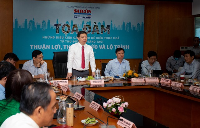 Các chuyên gia trao đổi tại buổi tọa đàm (ảnh: Trọng Tín) Các chuyên gia trao đổi tại buổi tọa đàm (ảnh: Trọng Tín)