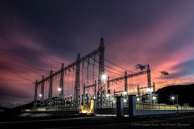 Kinh đô ánh sáng khi về đêm Kinh đô ánh sáng khi về đêm