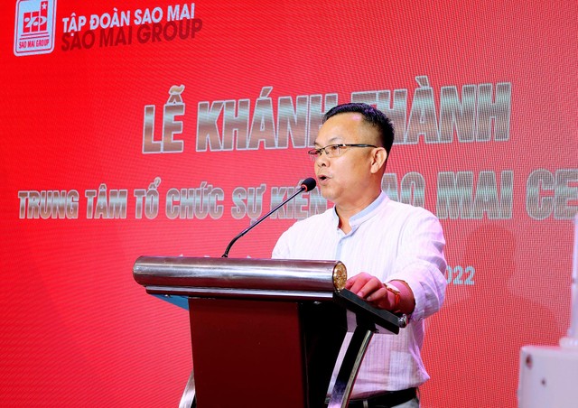 Ông Trần Văn Tuấn - Giám đốc Resort Sao Mai Vũng Tàu chào mừng quan khách tham dự sự kiện khánh thành. Ông Trần Văn Tuấn - Giám đốc Resort Sao Mai Vũng Tàu chào mừng quan khách tham dự sự kiện khánh thành.