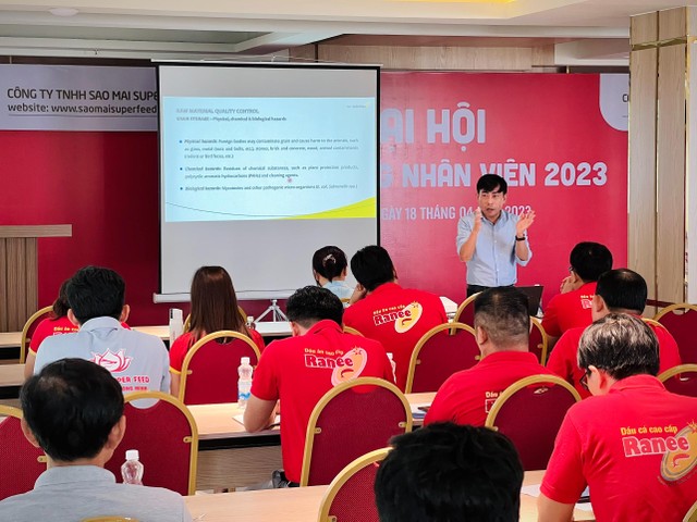 Đội ngũ nhân sự được chuẩn hóa. Đội ngũ nhân sự được chuẩn hóa.