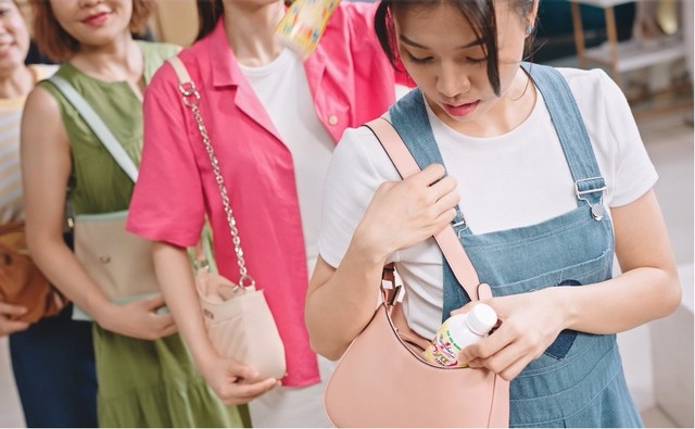 Number 1 Soya Canxi luôn đồng hành cùng phụ nữ hiện đại chăm sóc sức khỏe và sắc đẹp mọi lúc, mọi nơi. Number 1 Soya Canxi luôn đồng hành cùng phụ nữ hiện đại chăm sóc sức khỏe và sắc đẹp mọi lúc, mọi nơi.