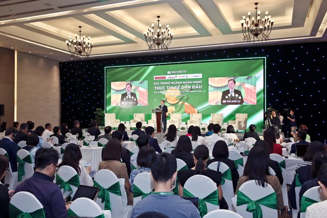 Hội thảo thu hút sự quan tâm của đông đảo các tổ chức tín dụng, doanh nghiệp. Ảnh Dũng Minh. Hội thảo thu hút sự quan tâm của đông đảo các tổ chức tín dụng, doanh nghiệp. Ảnh Dũng Minh.