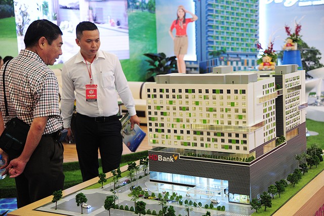 Vietbuild Hà Nội 2016 “nóng” cùng gian hàng bất động sản ảnh 7