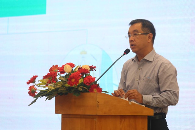 Ông Huỳnh Thanh Khiết, Phó giám đốc Sở Xây dựng TP.HCM phát biểu tại Hội thảo (Ảnh: Việt Dũng) Ông Huỳnh Thanh Khiết, Phó giám đốc Sở Xây dựng TP.HCM phát biểu tại Hội thảo (Ảnh: Việt Dũng)