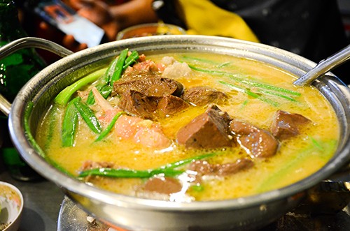 Vịt nấu chao và chuột đồng chiên nước mắm ở Cần Thơ ảnh 1