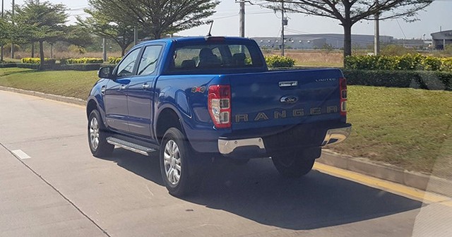 Ford Ranger 2019 lộ diện khi đang chạy thử ở Thái Lan ảnh 1