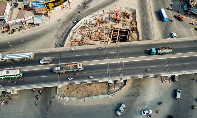 Hầm chui cửa ngõ Tây Bắc TP HCM trước ngày thông xe ảnh 8