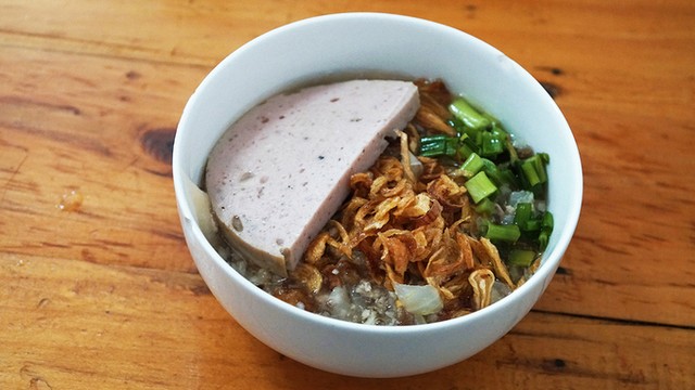 Bánh đúc Bà Già lót dạ buổi xế chiều ở Sài Gòn ảnh 1